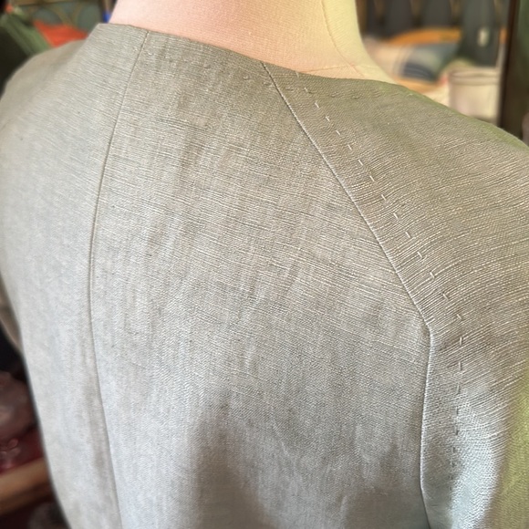 Jacket - Picture 3 of 6